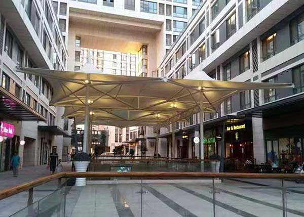 廣東省中材高新材料有限公司：商場門膜結構，商業建筑的亮麗風景線
